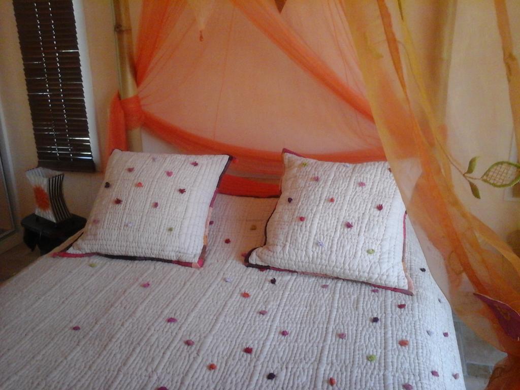 Hotel Mas Des Lys Roquebrune-sur Argens Pokój zdjęcie