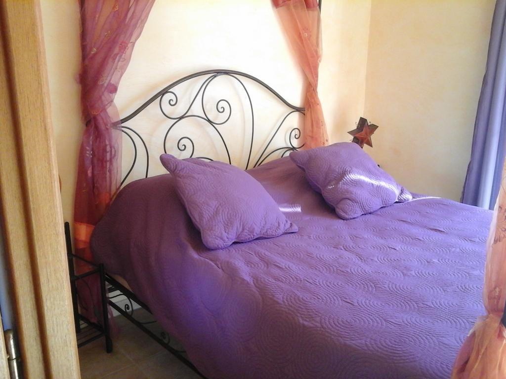 Hotel Mas Des Lys Roquebrune-sur Argens Pokój zdjęcie