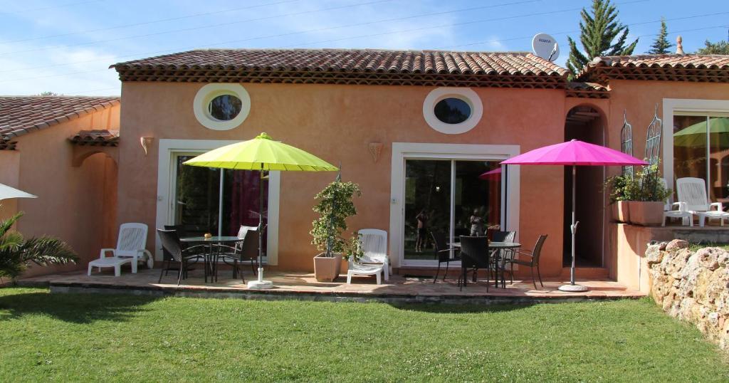 Hotel Mas Des Lys Roquebrune-sur Argens Zewnętrze zdjęcie